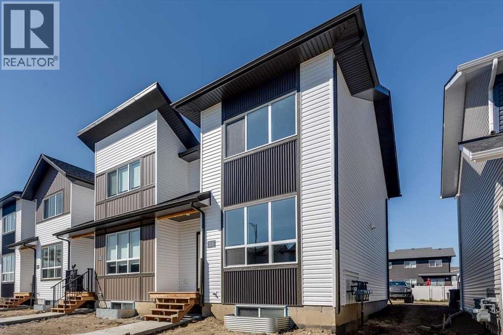 26 Inglis Crescent, Sylvan Lake, Alberta  T4S 0V3 - Photo 1 - A2197025