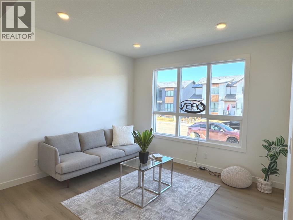 26 Inglis Crescent, Sylvan Lake, Alberta  T4S 0V3 - Photo 6 - A2197025