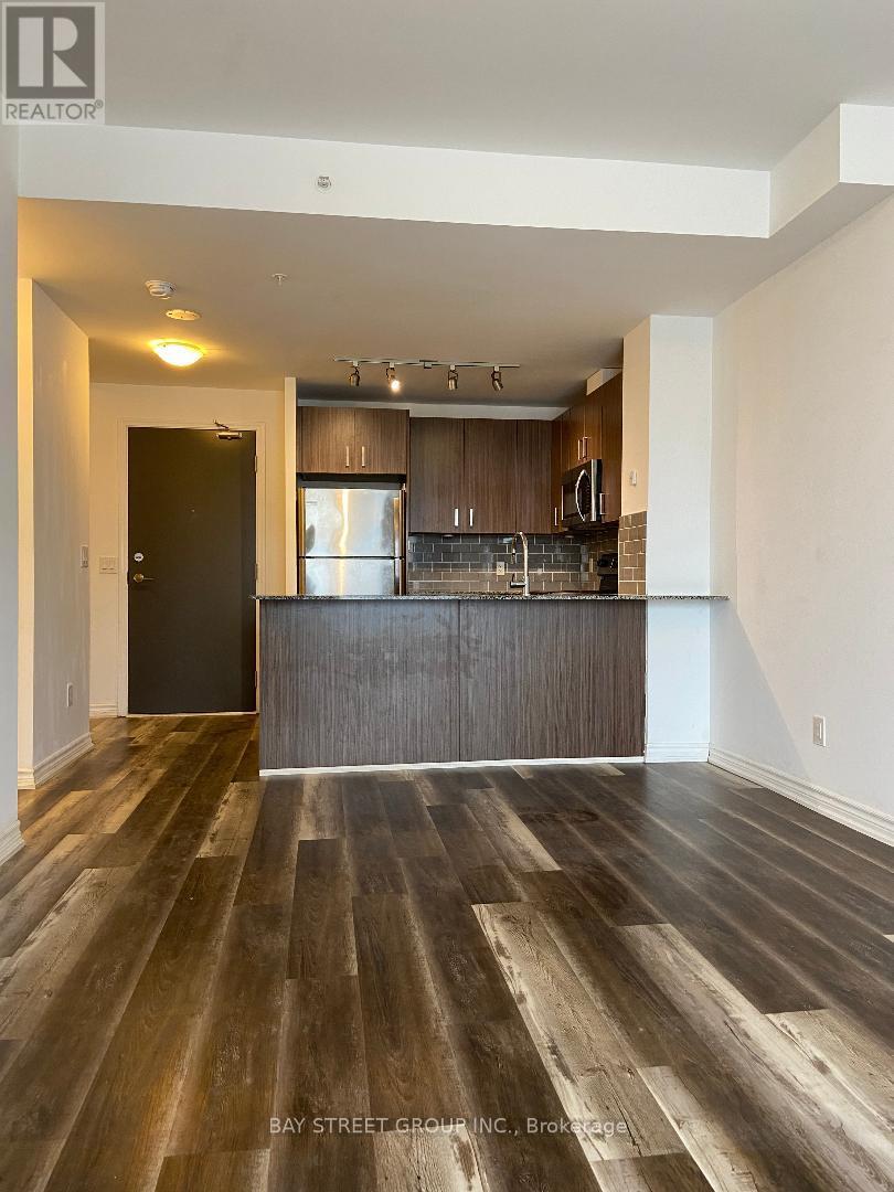 218 - 11611 Yonge Street, Richmond Hill, Ontario  L4E 3N8 - Photo 4 - N12580606