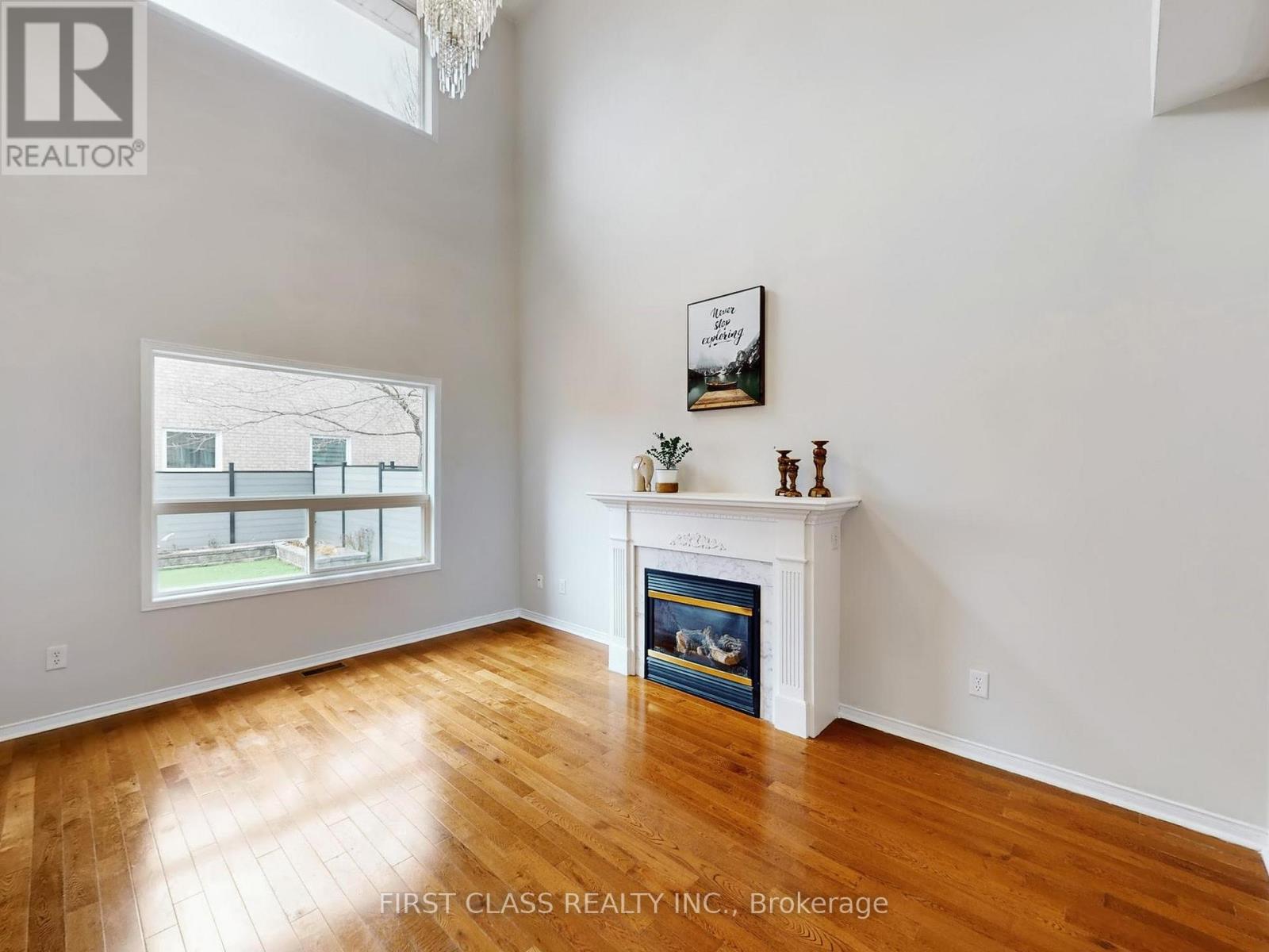 140 English Oak Drive, Richmond Hill, Ontario  L4E 4G4 - Photo 7 - N12580610