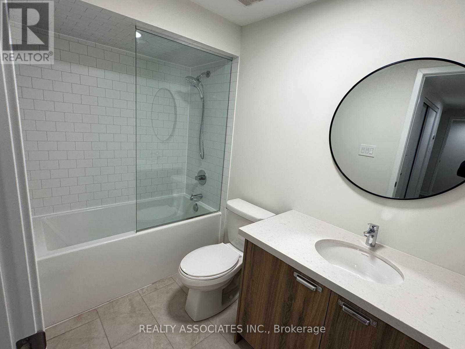 8 Matawin Lane, Richmond Hill, Ontario  L4B 0H8 - Photo 16 - N12580612