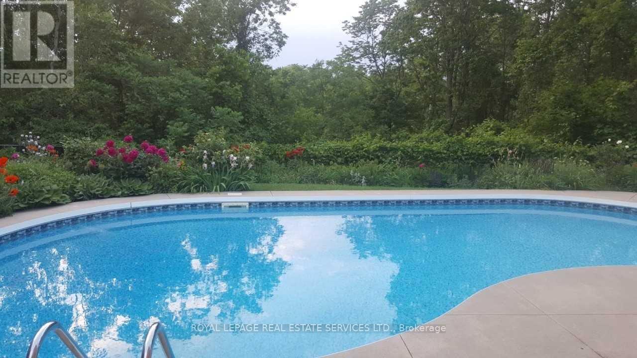 5171 Hidden Valley Court, Mississauga, Ontario  L5M 3P1 - Photo 22 - W12580608