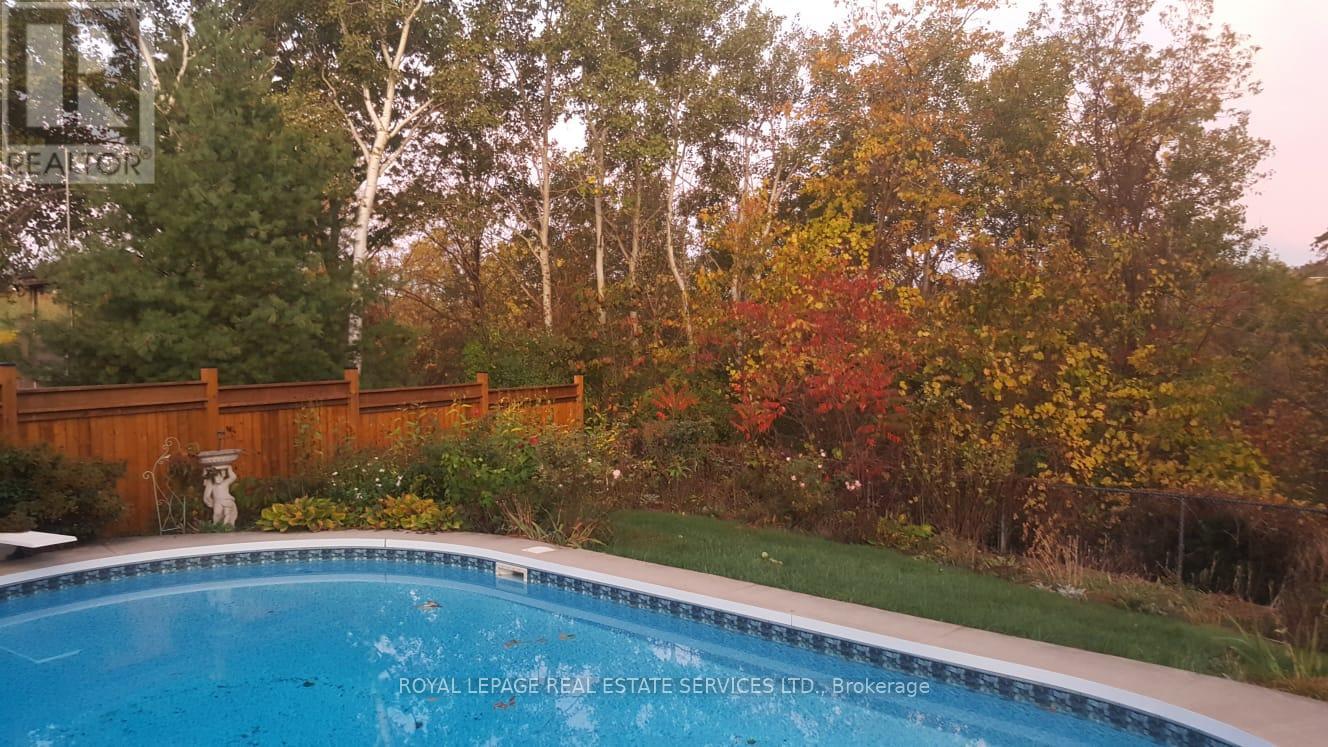 5171 Hidden Valley Court, Mississauga, Ontario  L5M 3P1 - Photo 23 - W12580608