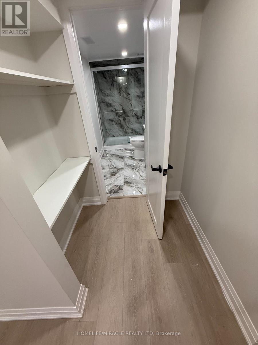 Unknown Address, ,     - Photo 3 - W12580642