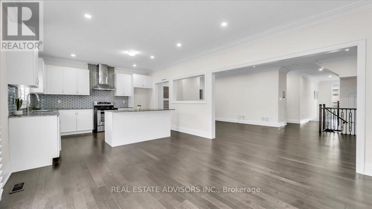 7 Ferdinand Drive, Brampton, Ontario  L6Y 0E4 - Photo 15 - W12573462