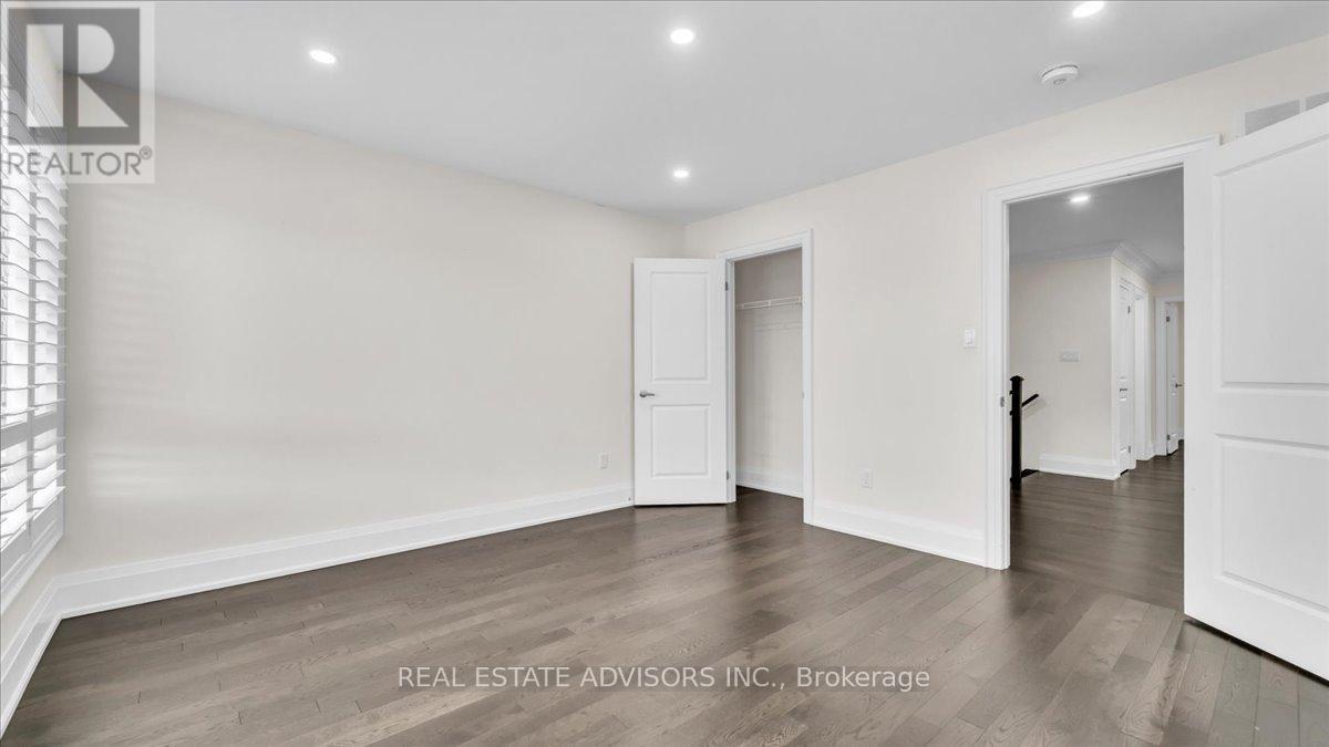 7 Ferdinand Drive, Brampton, Ontario  L6Y 0E4 - Photo 37 - W12573462