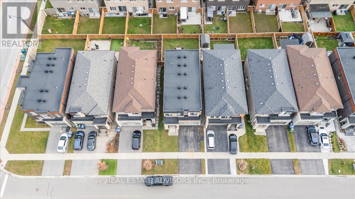 7 Ferdinand Drive, Brampton, Ontario  L6Y 0E4 - Photo 49 - W12573462