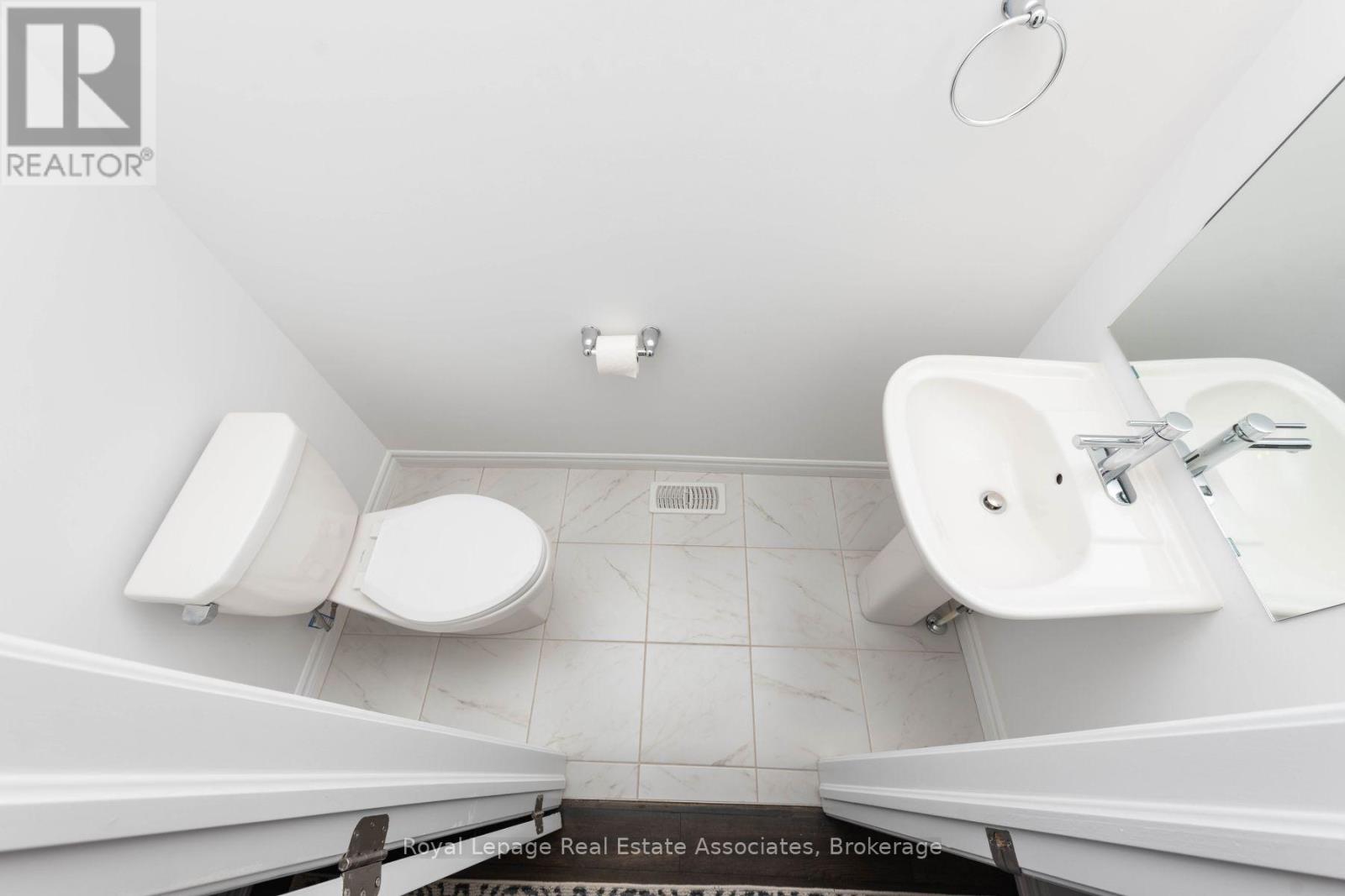 3985 Crown Street, Lincoln, Ontario  L0R 1B4 - Photo 10 - X12580648