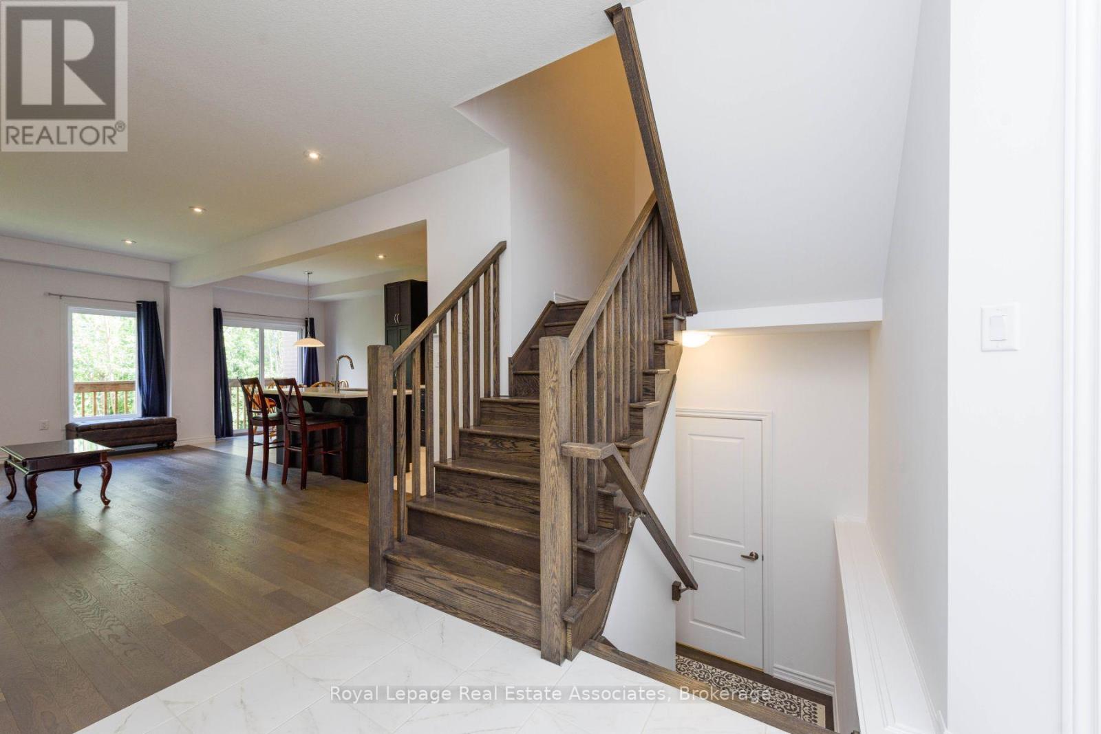 3985 Crown Street, Lincoln, Ontario  L0R 1B4 - Photo 4 - X12580648