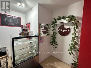 1055 Somerset Street W, Ottawa, Ontario  K1Y 2E5 - Photo 3 - X12580662