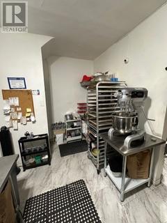 1055 Somerset Street W, Ottawa, Ontario  K1Y 2E5 - Photo 5 - X12580662