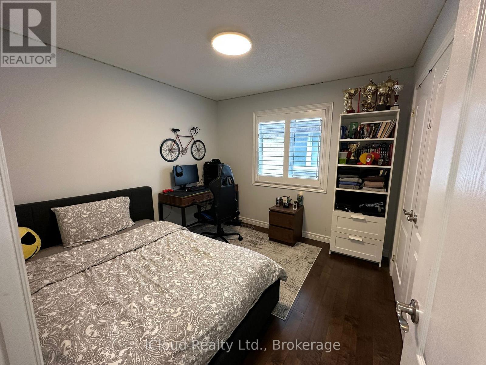 1272 Rolph Terrace, Milton, Ontario  L9T 7C8 - Photo 17 - W12452162