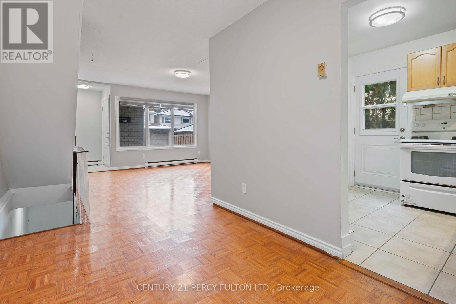 72 - 94 Plum Tree Way, Toronto, Ontario  M2R 3J2 - Photo 13 - C12580668