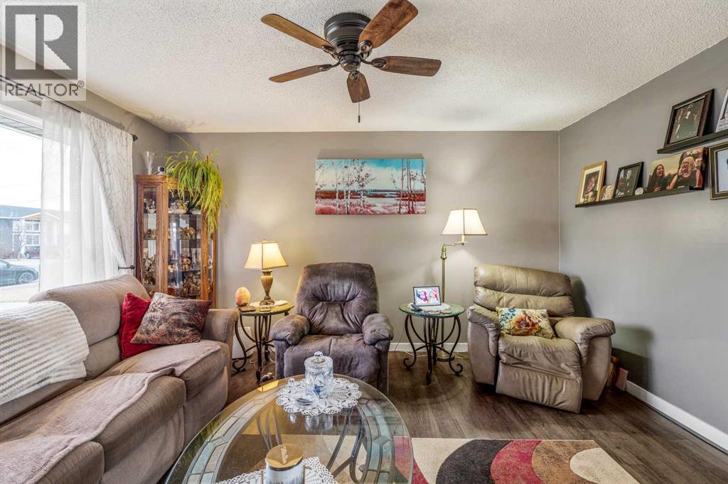 452 15 Street, Fort Macleod, Alberta  T0L 0Z0 - Photo 6 - A2271262