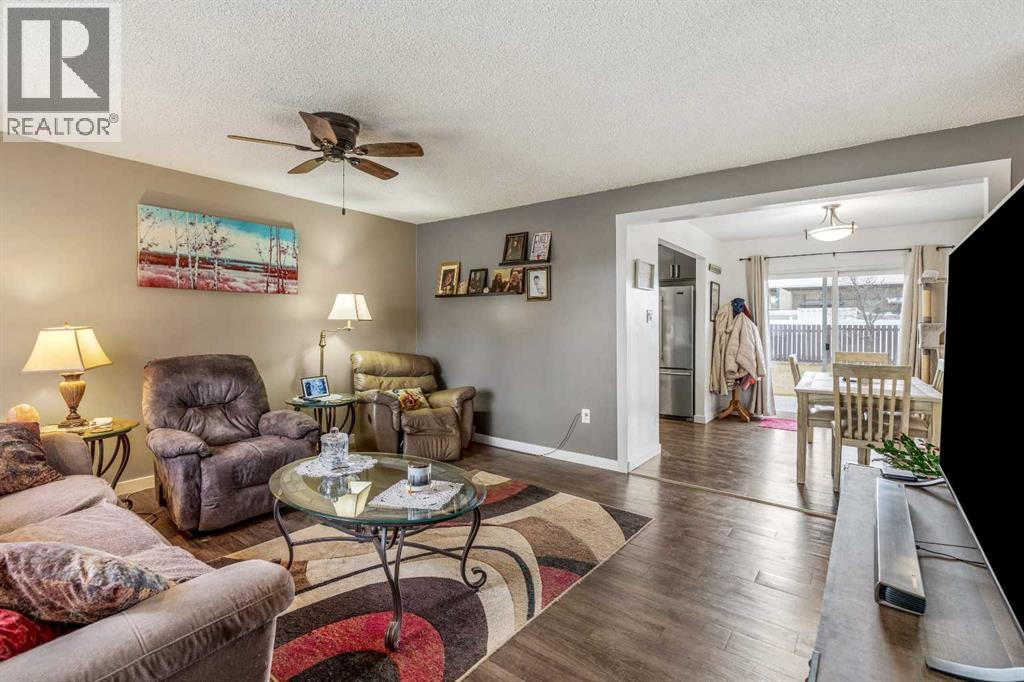 452 15 Street, Fort Macleod, Alberta  T0L 0Z0 - Photo 4 - A2271262