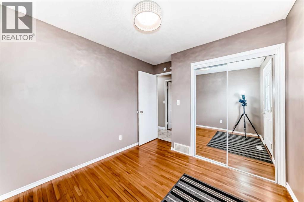 3042 31a Street Se, Calgary, Alberta  T2B 0S9 - Photo 13 - A2271381