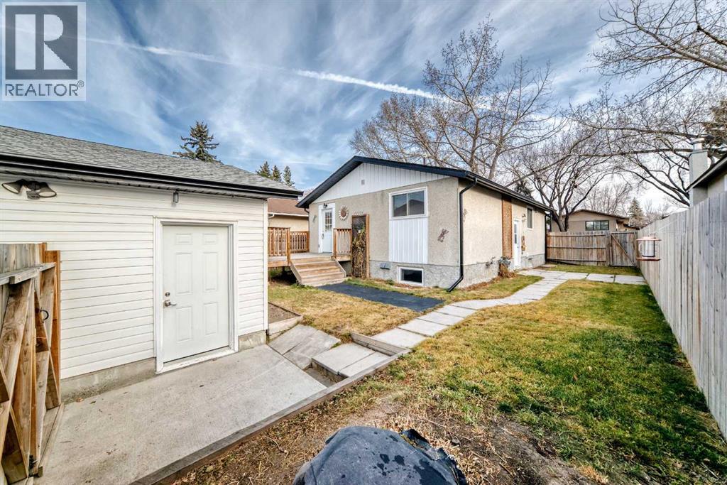 3042 31a Street Se, Calgary, Alberta  T2B 0S9 - Photo 39 - A2271381