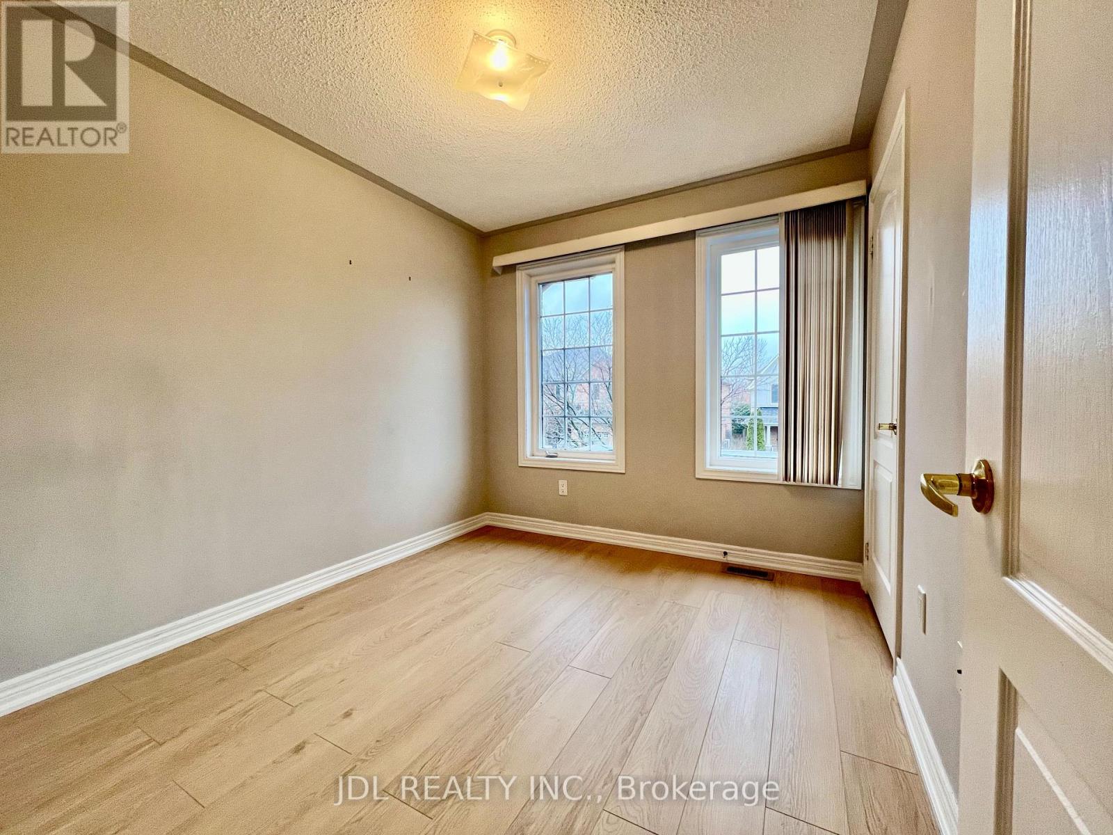 81 Gauguin Avenue, Vaughan, Ontario  L4J 9J4 - Photo 23 - N12578138