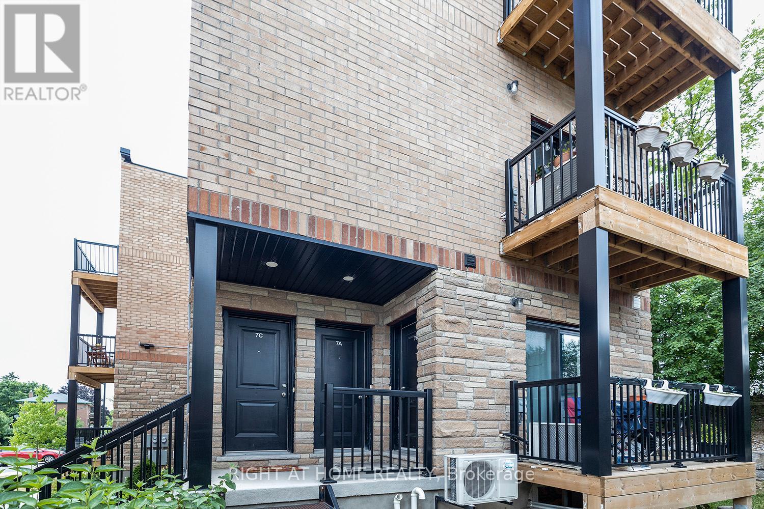 7a - 164 Heiman Street, Kitchener, Ontario  N2M 0B8 - Photo 3 - X12580664