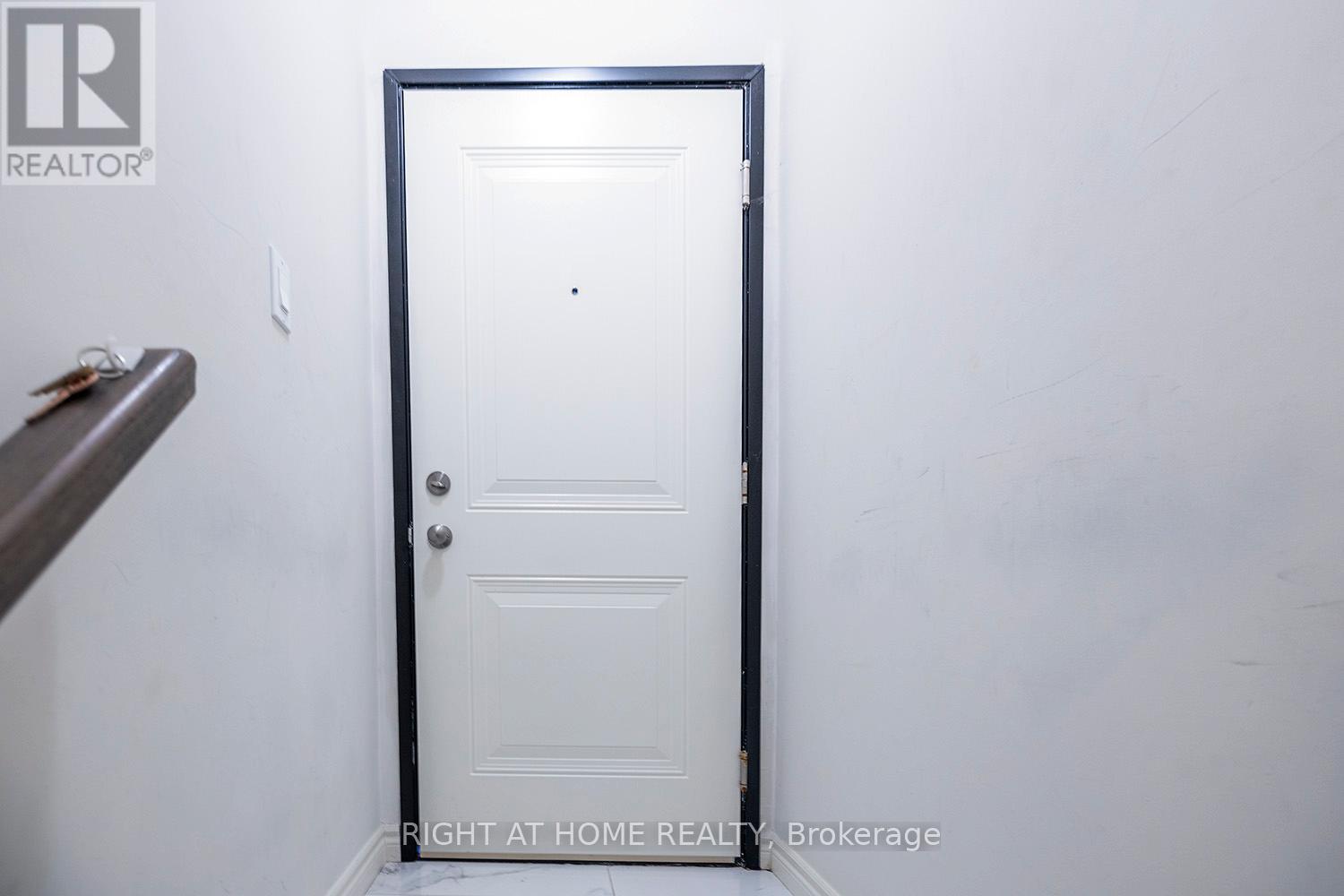 7a - 164 Heiman Street, Kitchener, Ontario  N2M 0B8 - Photo 4 - X12580664