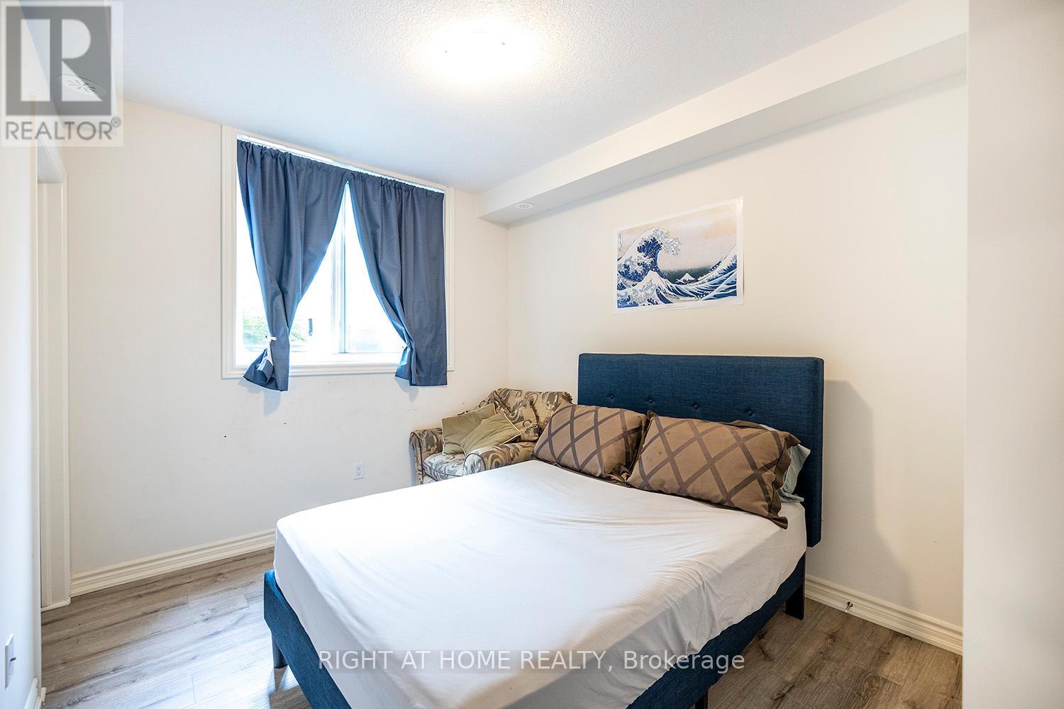 7a - 164 Heiman Street, Kitchener, Ontario  N2M 0B8 - Photo 9 - X12580664