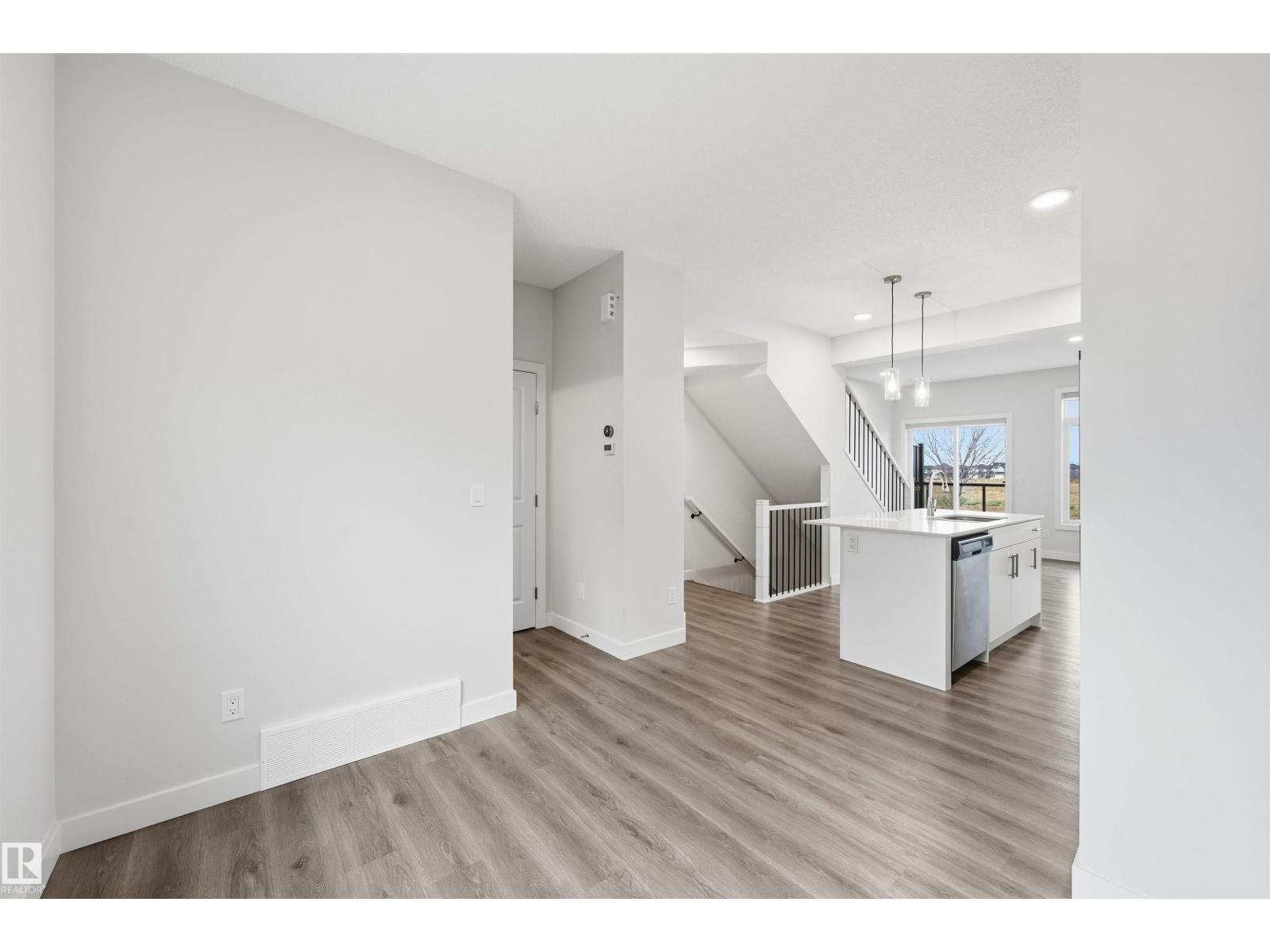 #38 1010 Rabbit Hill Rd Sw, Edmonton, Alberta  T6W 4G7 - Photo 7 - E4466817