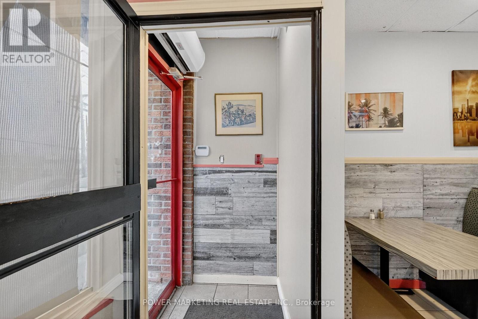 425 Mcarthur Road, Ottawa, Ontario  K1K 1G5 - Photo 13 - X12580696