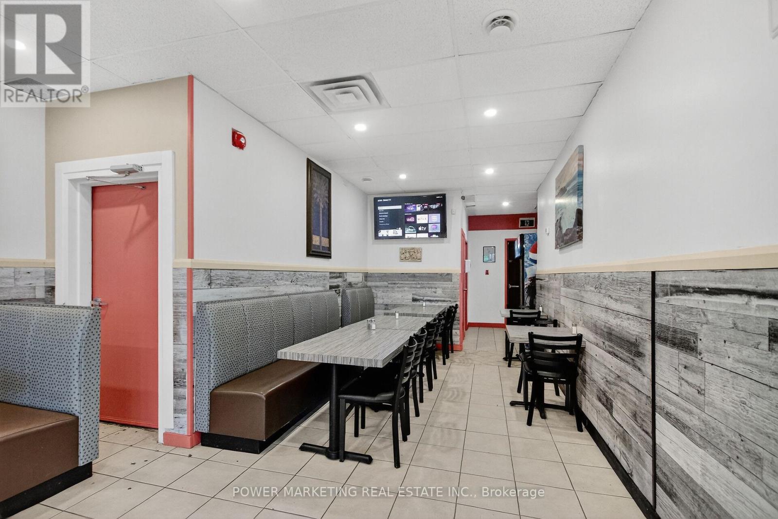 425 Mcarthur Road, Ottawa, Ontario  K1K 1G5 - Photo 18 - X12580696