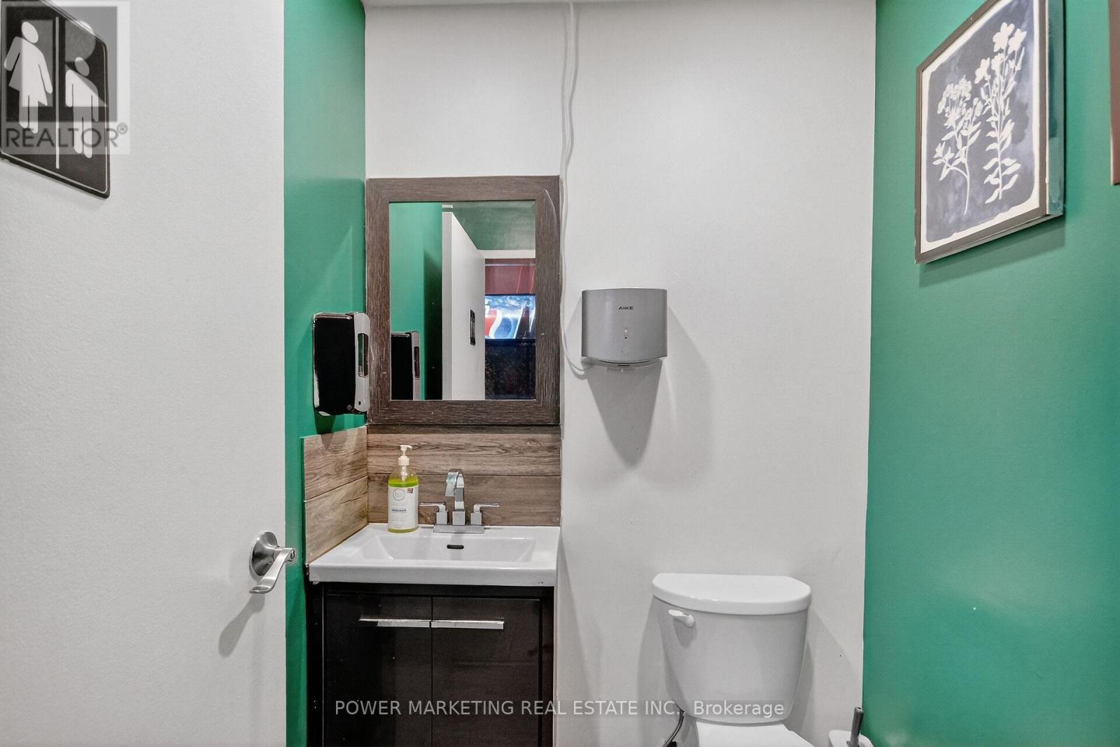 425 Mcarthur Road, Ottawa, Ontario  K1K 1G5 - Photo 19 - X12580696