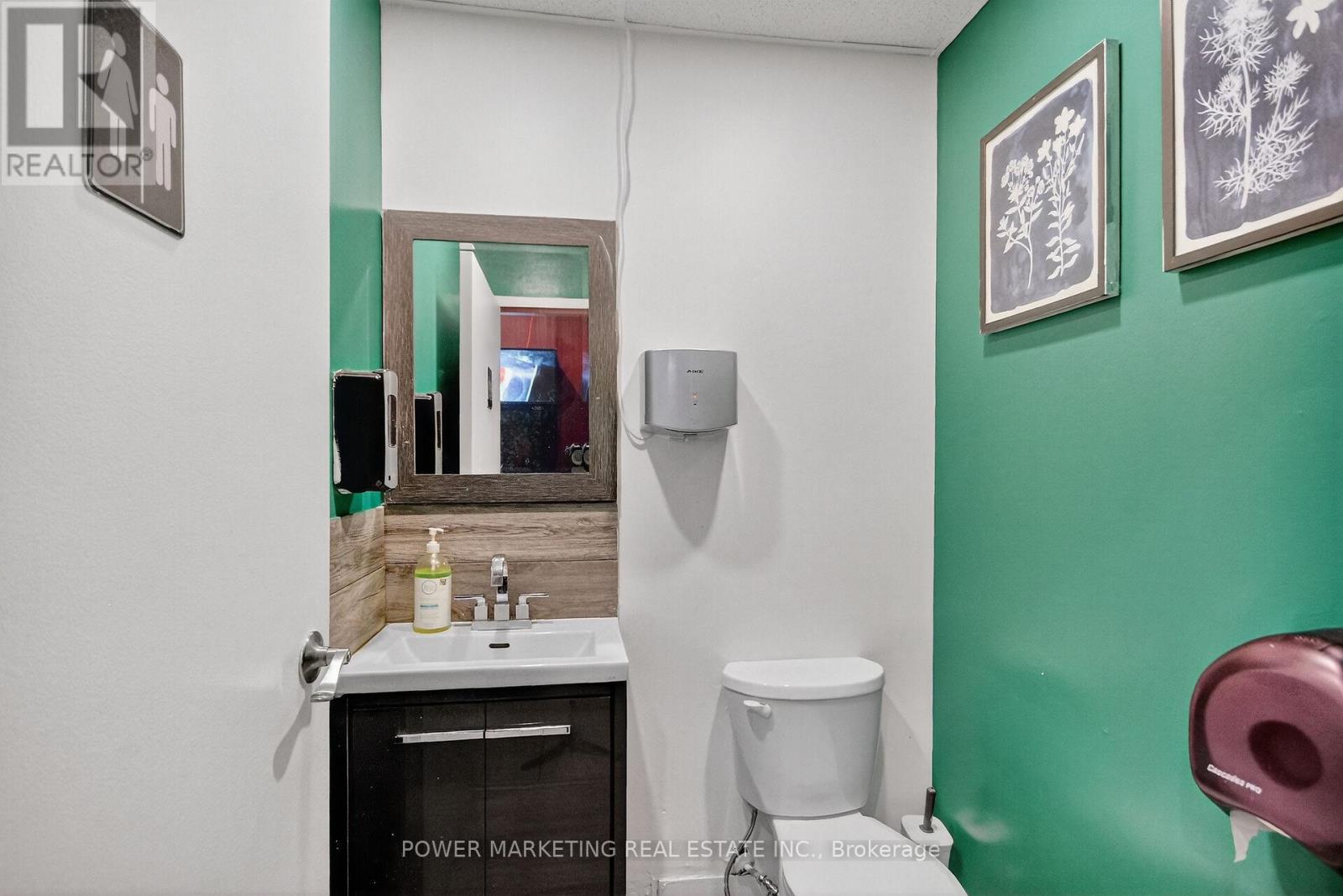 425 Mcarthur Road, Ottawa, Ontario  K1K 1G5 - Photo 20 - X12580696