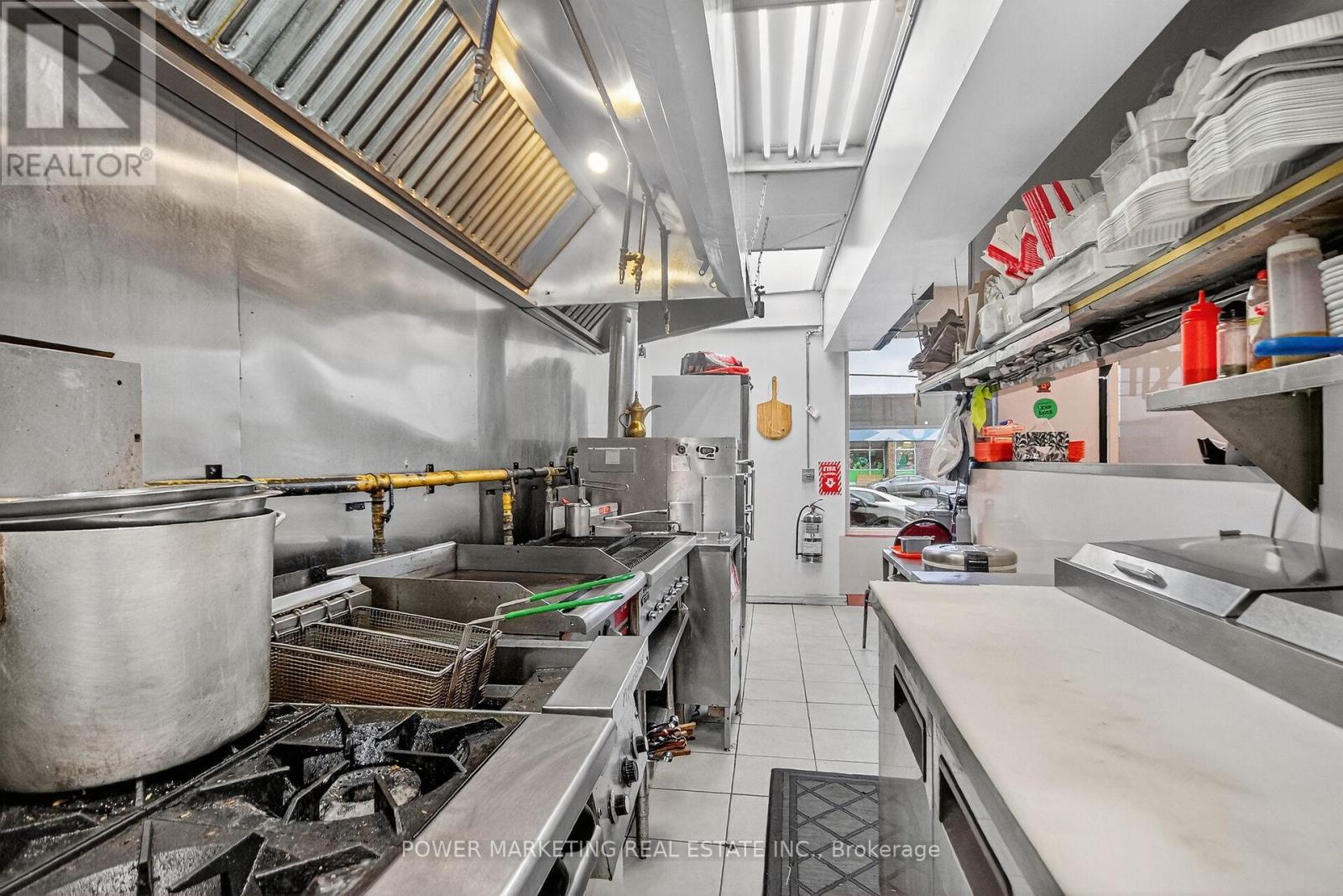 425 Mcarthur Road, Ottawa, Ontario  K1K 1G5 - Photo 28 - X12580696