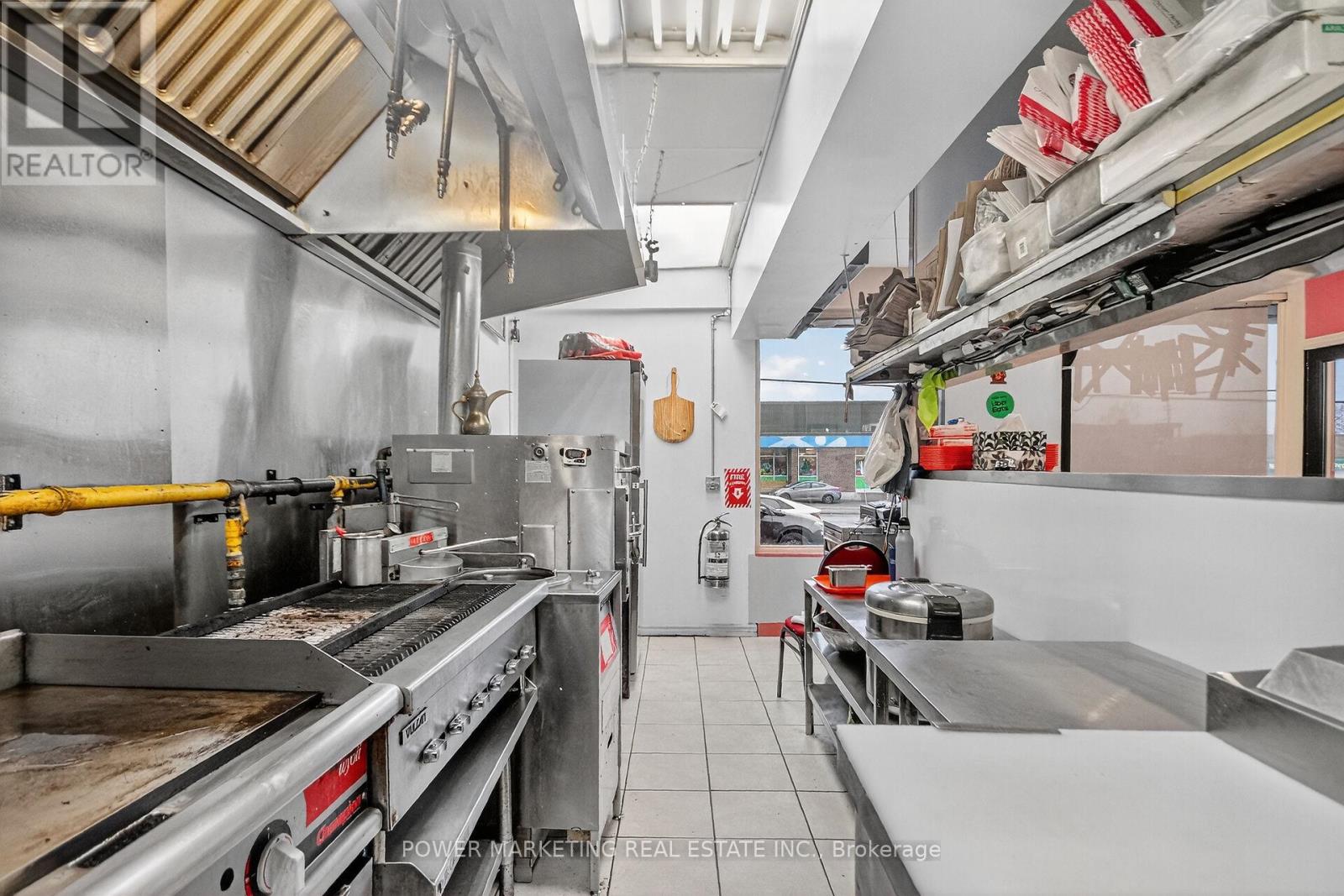 425 Mcarthur Road, Ottawa, Ontario  K1K 1G5 - Photo 29 - X12580696