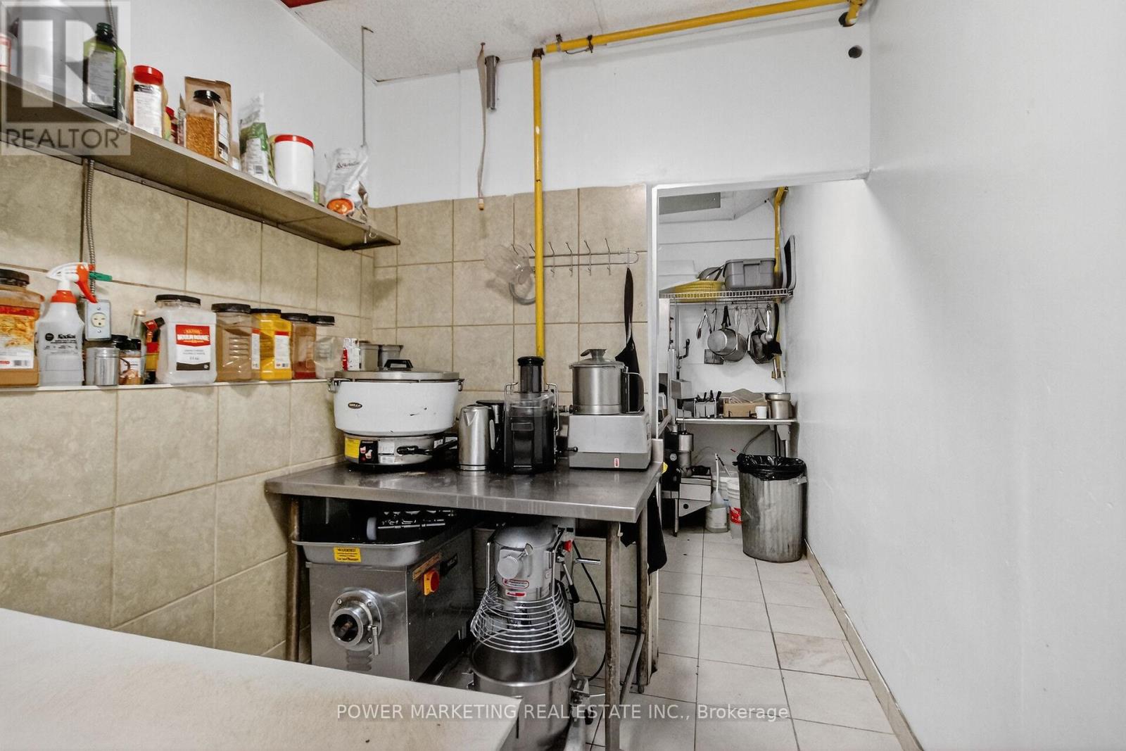 425 Mcarthur Road, Ottawa, Ontario  K1K 1G5 - Photo 30 - X12580696