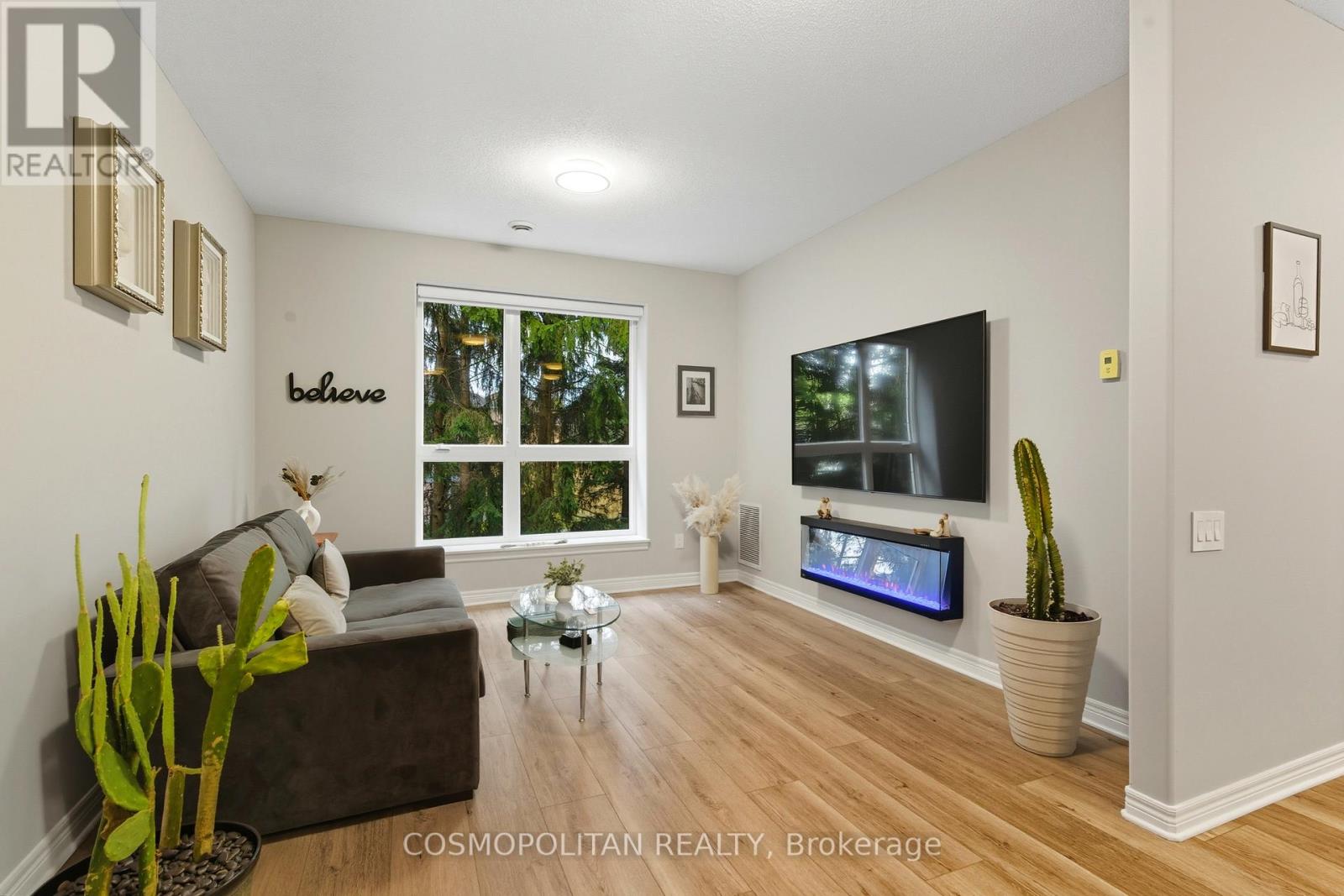 204 - 2799 St. Paul Avenue, Niagara Falls, Ontario  L2J 2L3 - Photo 4 - X12580690