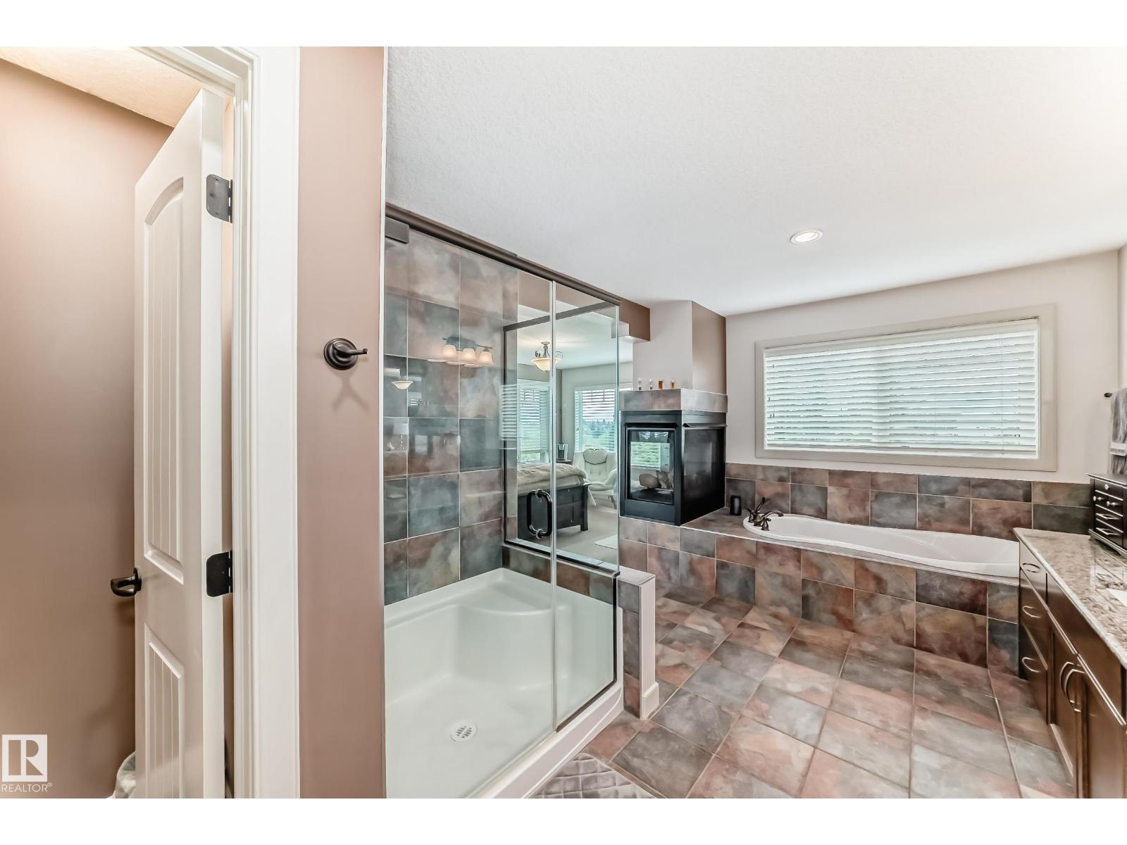 1673 James Mowatt Tr Sw, Edmonton, Alberta  T6W 0J7 - Photo 48 - E4466818