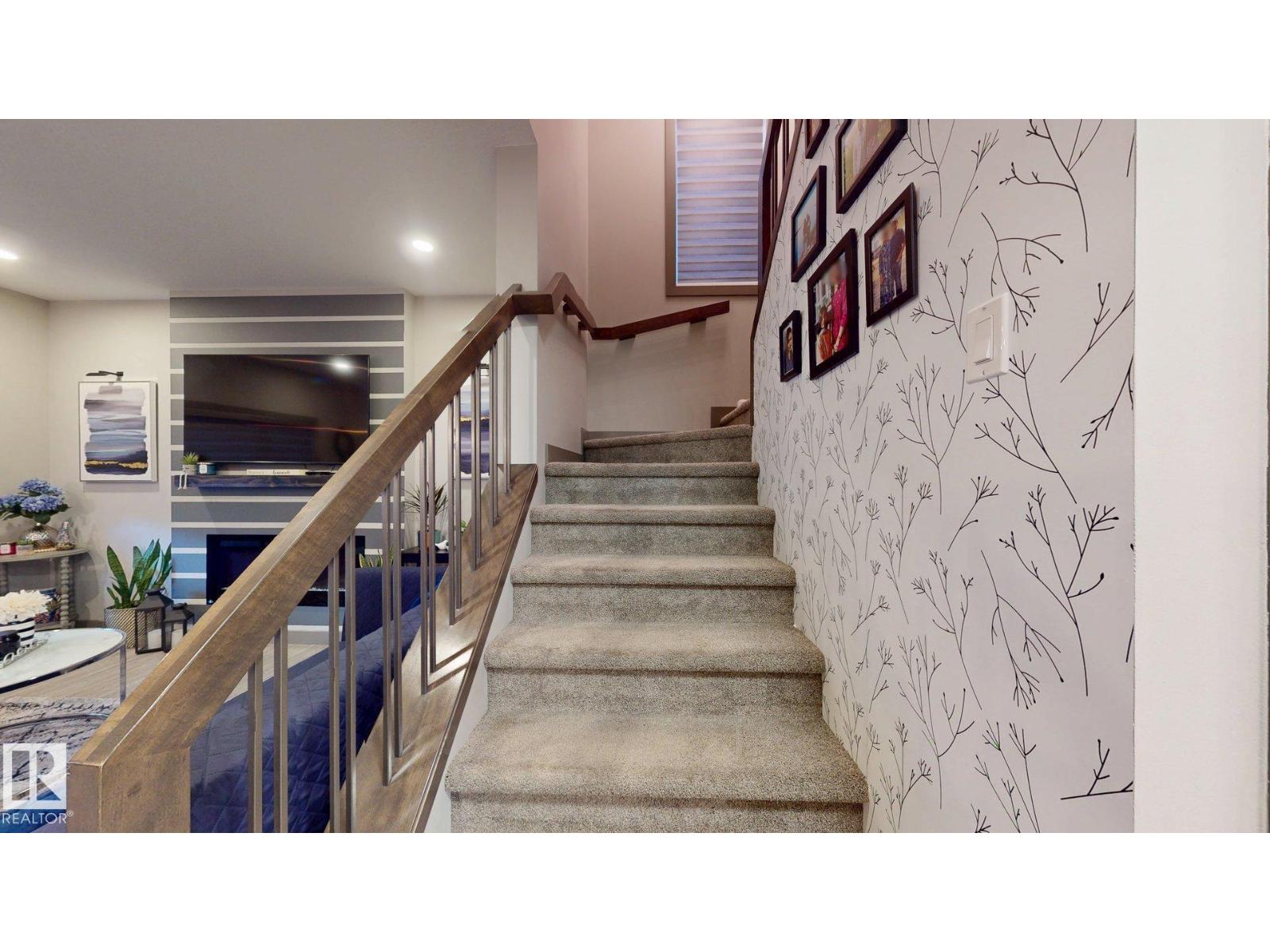 8031 Evans Cr Nw, Edmonton, Alberta  T6M 0T7 - Photo 21 - E4466819