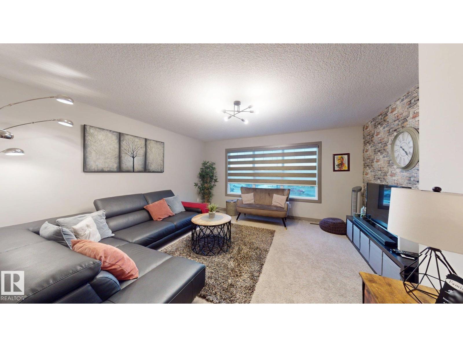 8031 Evans Cr Nw, Edmonton, Alberta  T6M 0T7 - Photo 29 - E4466819