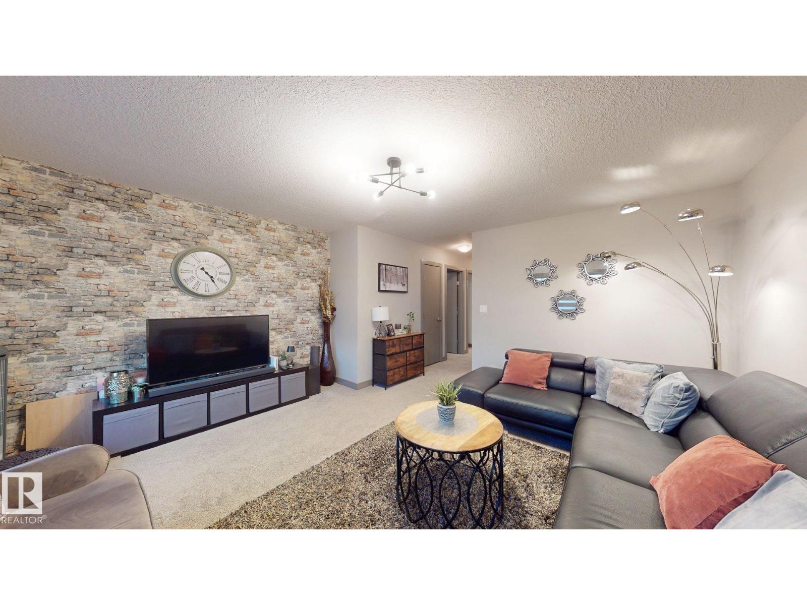 8031 Evans Cr Nw, Edmonton, Alberta  T6M 0T7 - Photo 31 - E4466819