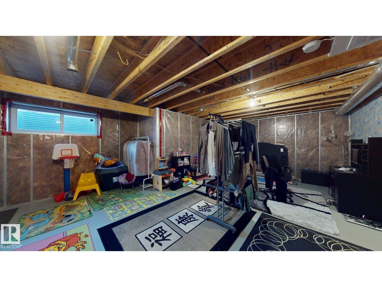 8031 Evans Cr Nw, Edmonton, Alberta  T6M 0T7 - Photo 41 - E4466819