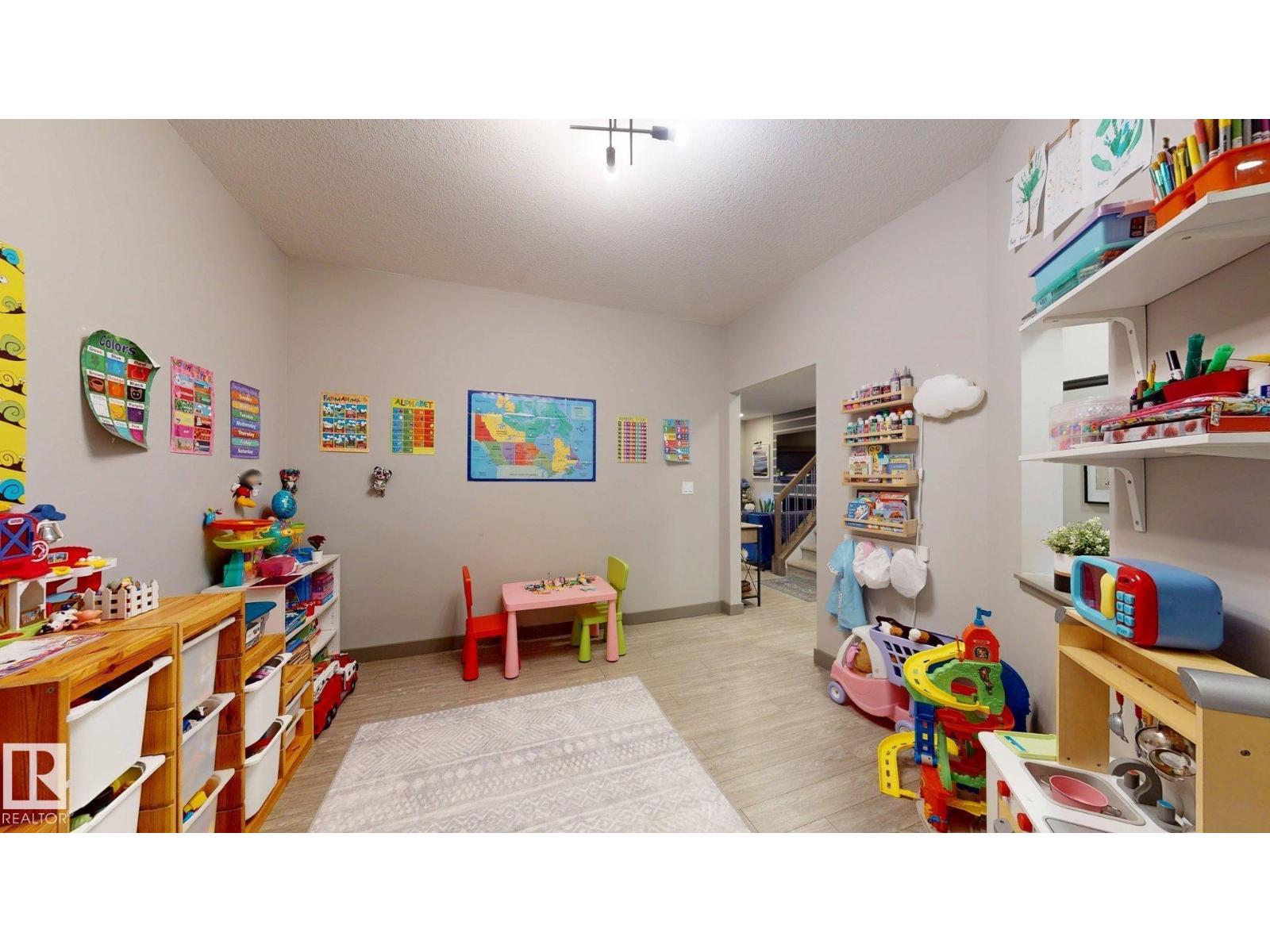 8031 Evans Cr Nw, Edmonton, Alberta  T6M 0T7 - Photo 7 - E4466819