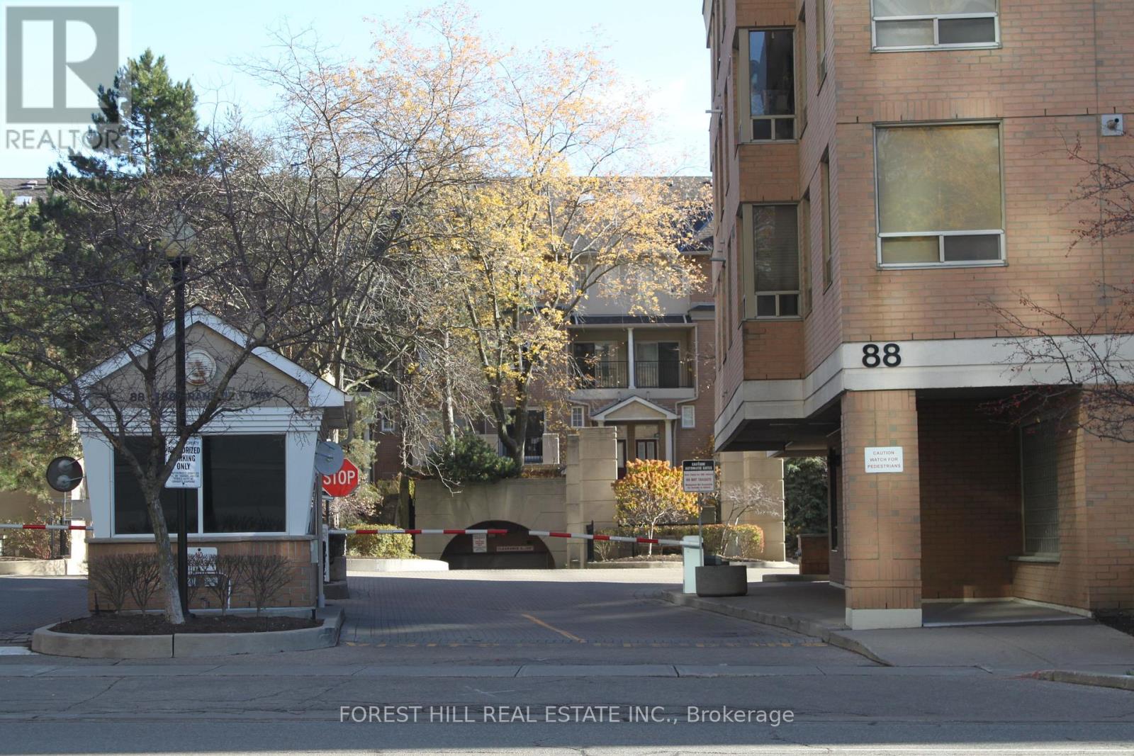 506 - 88 GRANDVIEW WAY, Toronto, Ontario