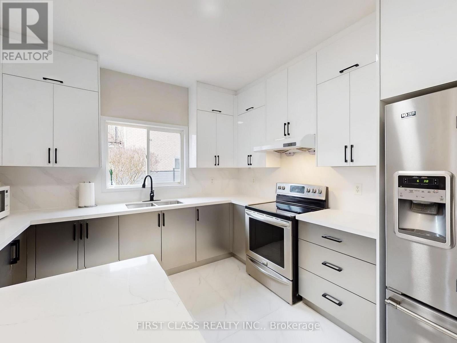 140 English Oak Drive, Richmond Hill, Ontario  L4E 4G4 - Photo 19 - N12580610