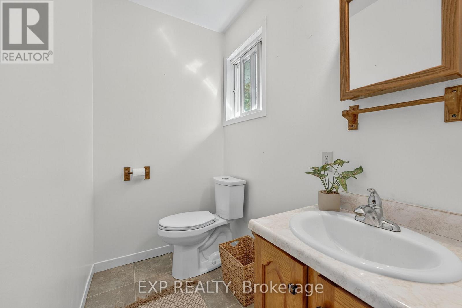 3127 2 Highway, Kingston, Ontario  K7L 5H6 - Photo 17 - X12450964