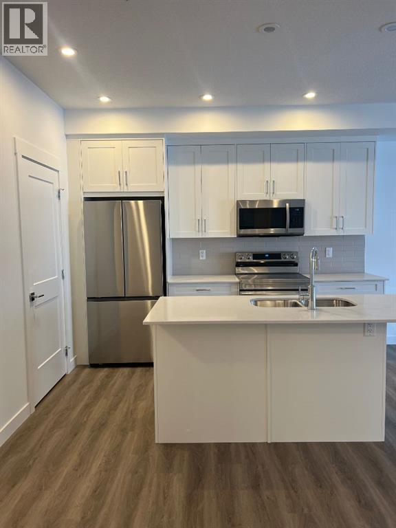 8305, 1802 Mahogany Boulevard Se, Calgary, Alberta  T3M 1X6 - Photo 7 - A2272668