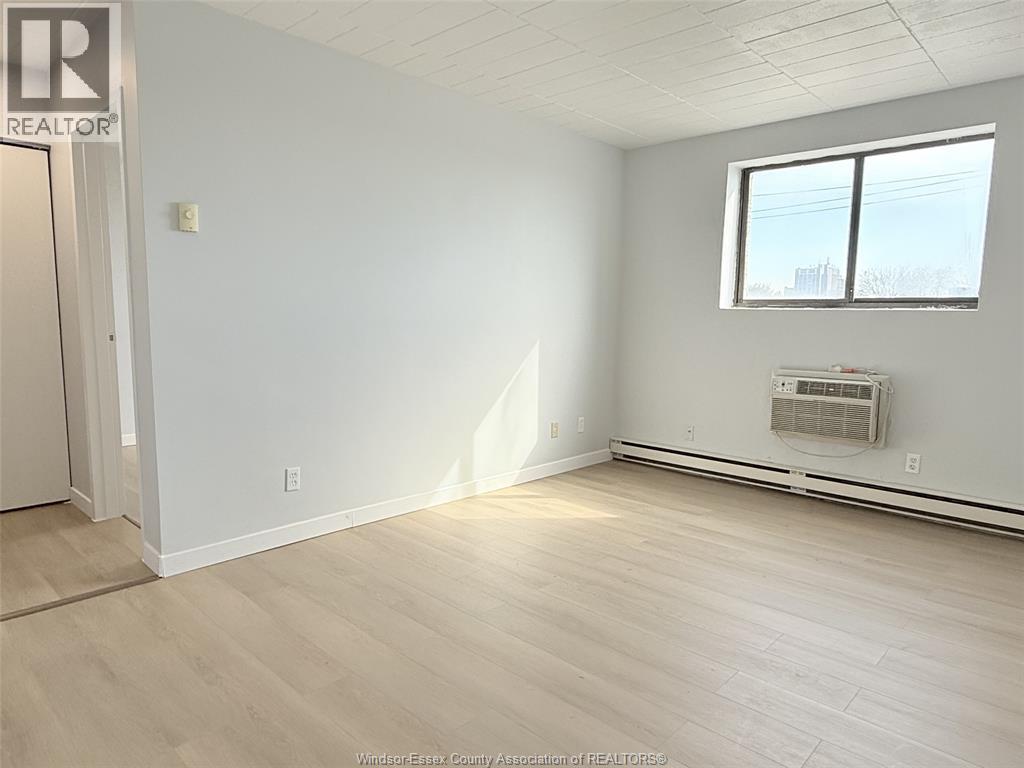 591 Wellington Avenue Unit# 304, Windsor, Ontario  N9A 5J3 - Photo 8 - 25030510
