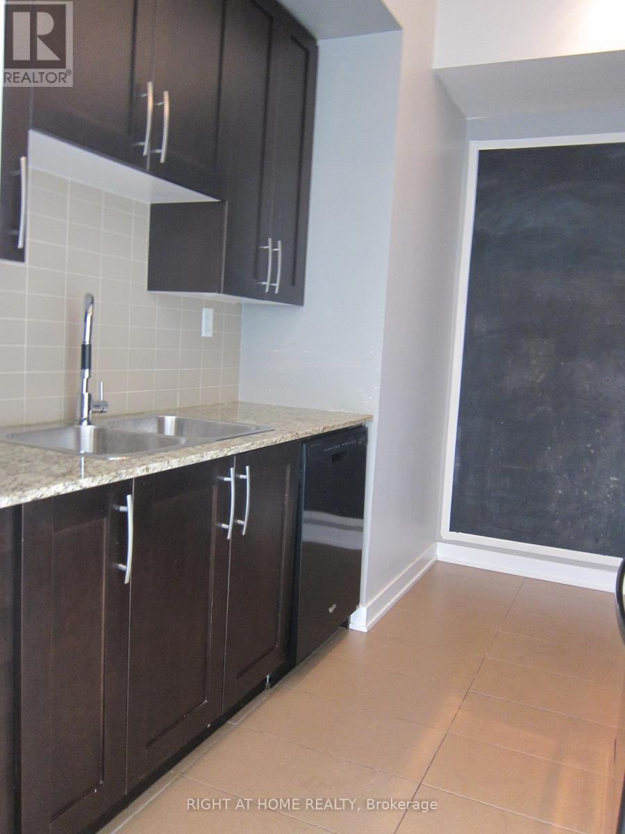 314 - 4065 Brickstone Mews, Mississauga, Ontario  L5B 0G3 - Photo 4 - W12580692