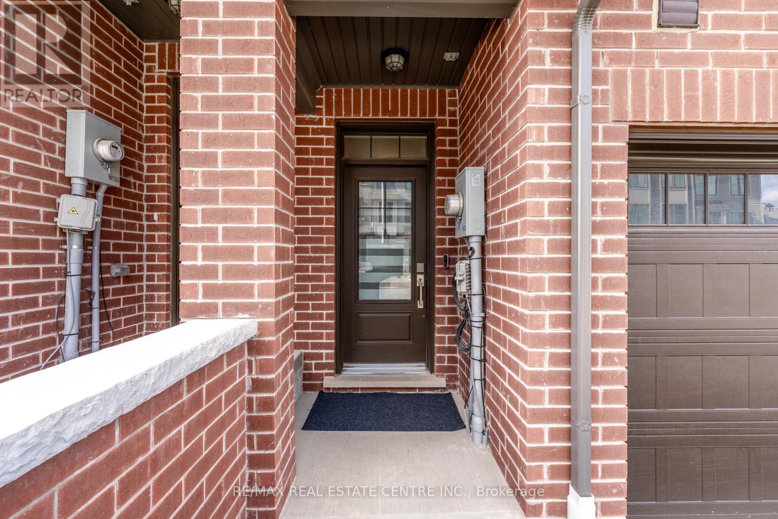 10 Birmingham Drive, Cambridge, Ontario  N1R 8K5 - Photo 3 - X12580694