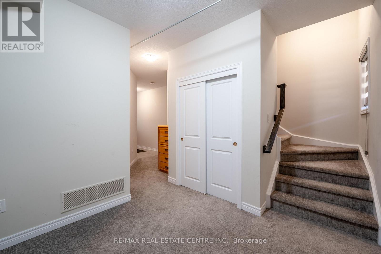 10 Birmingham Drive, Cambridge, Ontario  N1R 8K5 - Photo 9 - X12580694