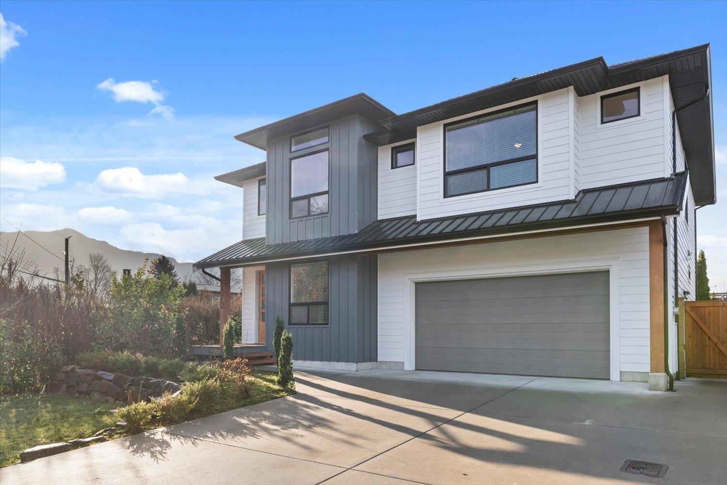 6870 Fraser Drive, Agassiz, Agassiz, British Columbia  V0M 1A3 - Photo 2 - R3070415