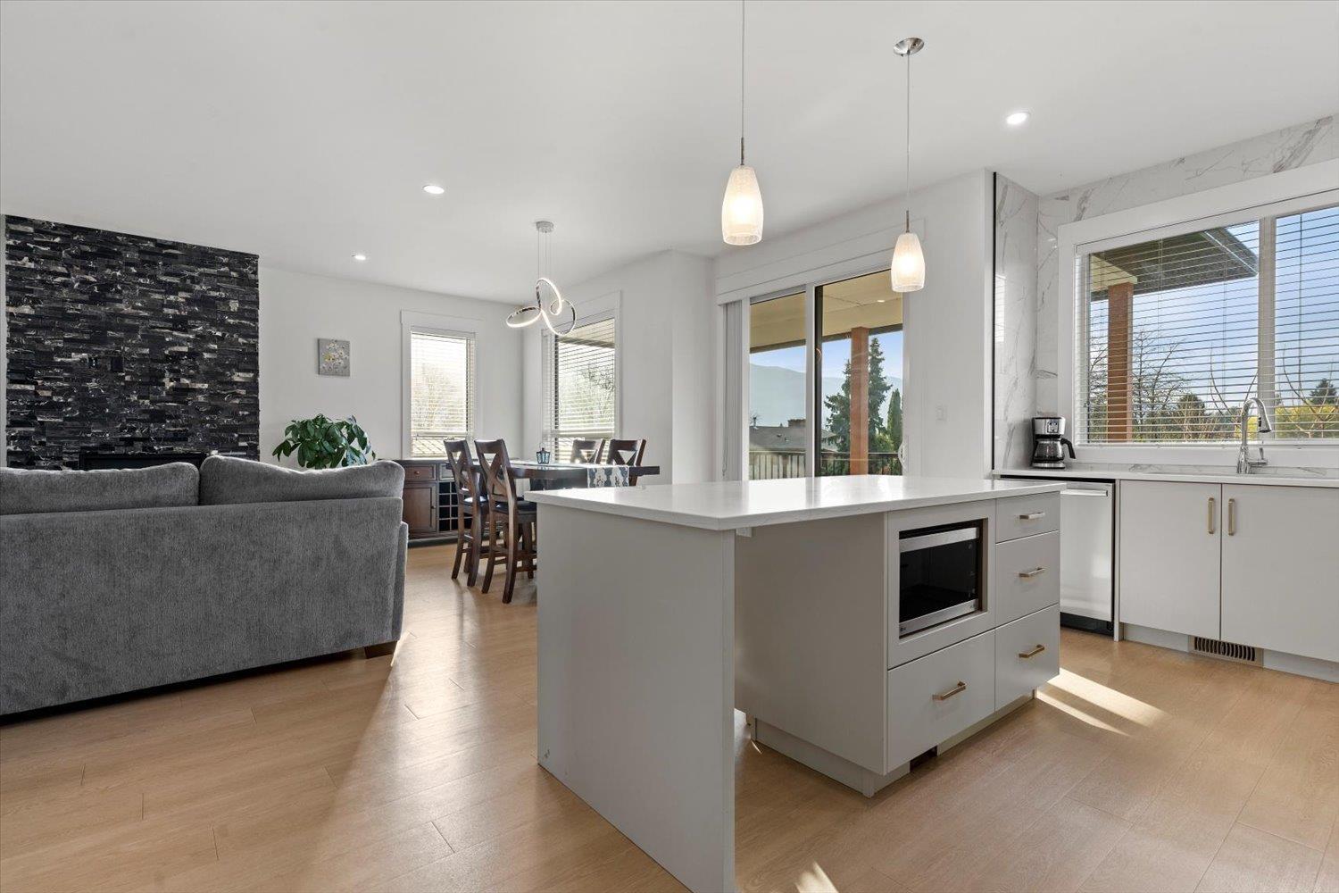 6870 Fraser Drive, Agassiz, Agassiz, British Columbia  V0M 1A3 - Photo 19 - R3070415